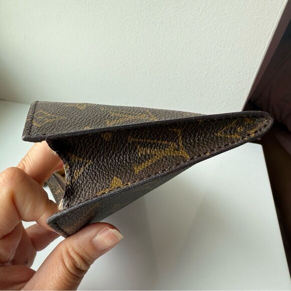 Louis Vuitton Mini Bucket GM Free Gold chain - Picture 9 of 11